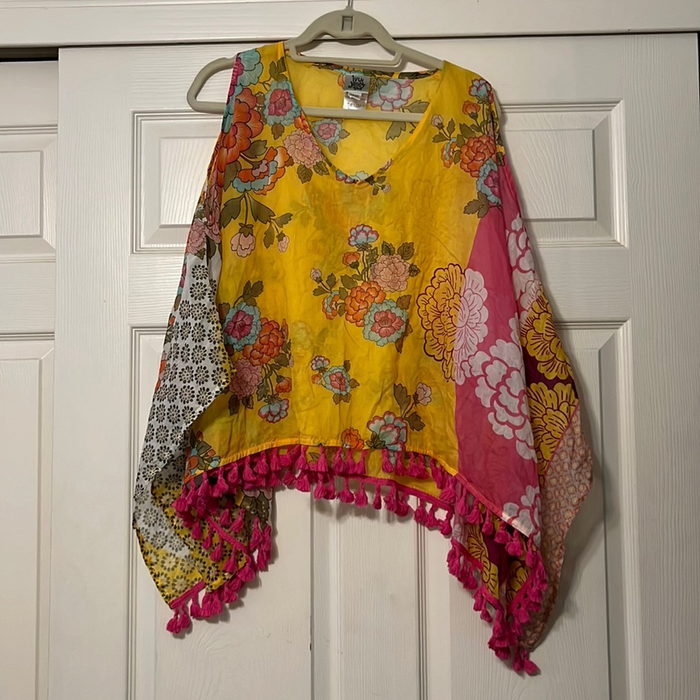 Ivy Jane tasseled poncho